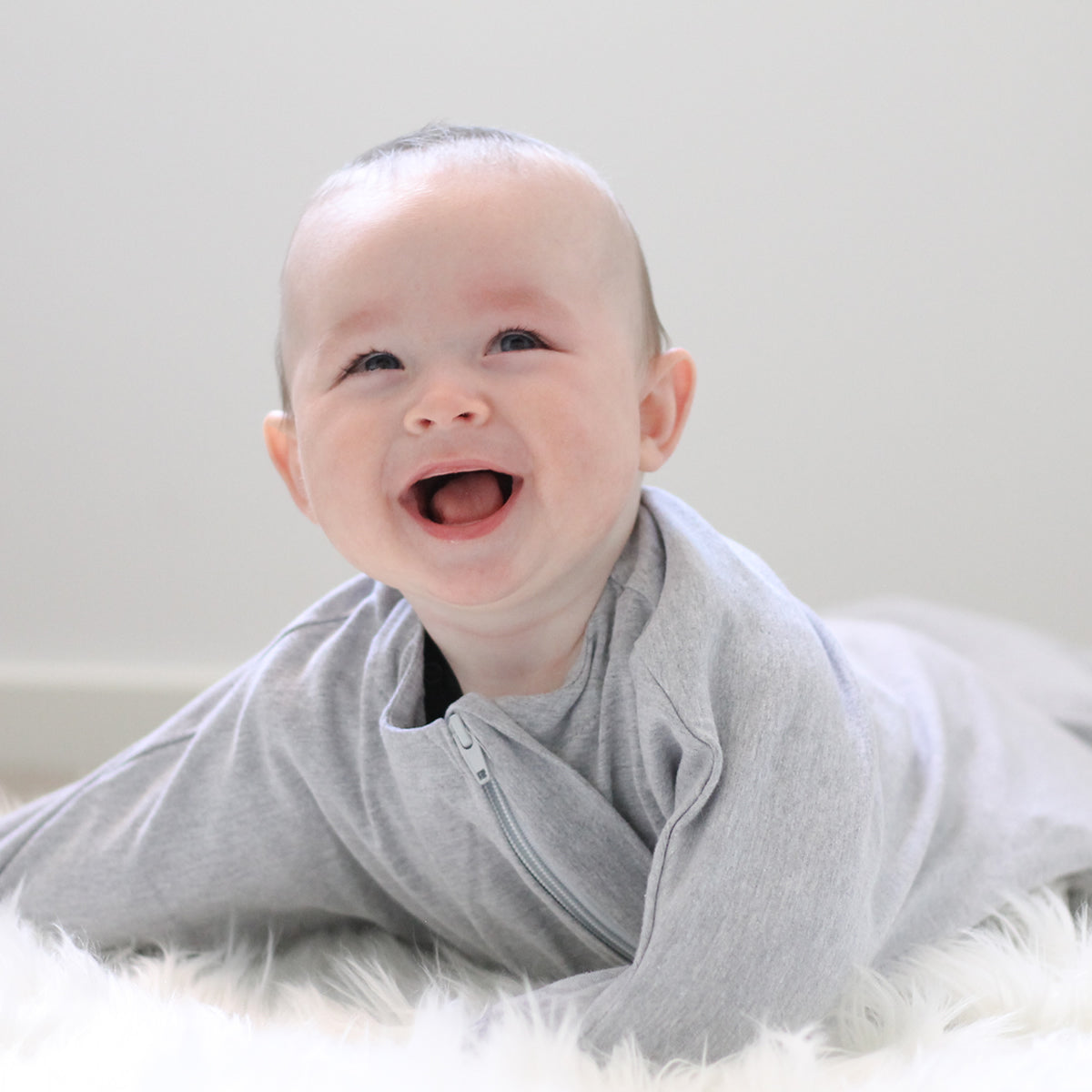Swaddle transitioning baby sleep sack for all seasons