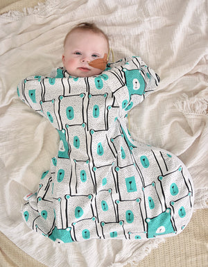 Sleepy Hugs Extra-Wide Sack (Fits Hip Harness) - Minty Bears (All Year Round | Organic)