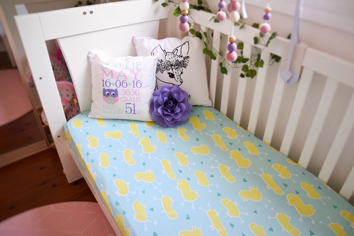 Cotton jersey fitted crib sheets made using 100% GOTS organic cotton, super soft, lightweight, breathable, crease free, fits standard crib mattress