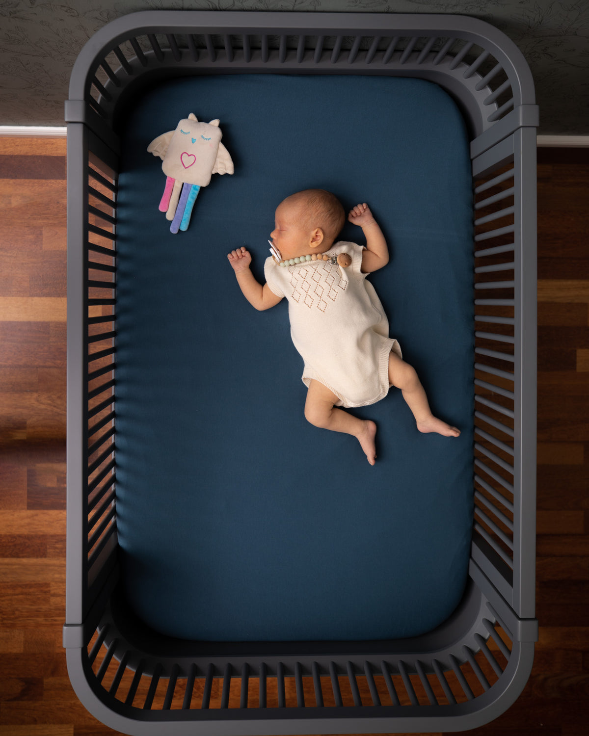 The Lulla Owl is a comforter and sleep aid, helps your baby sleep better
