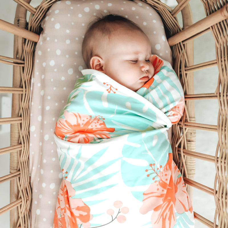 How To Calm Baby s Startle Reflex Swaddling Your Baby BABY LOVES SLEEP co